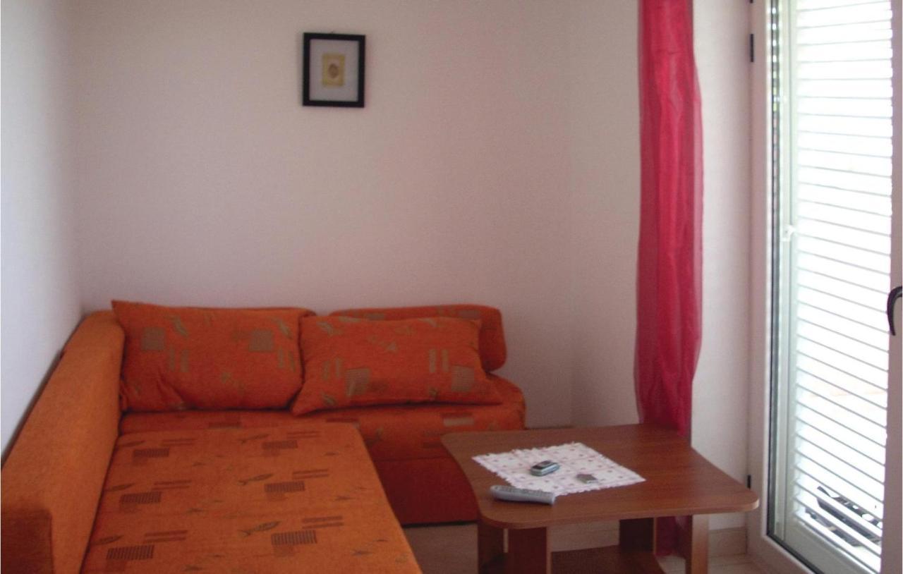 Amazing Apartment In Klenovica Ngoại thất bức ảnh